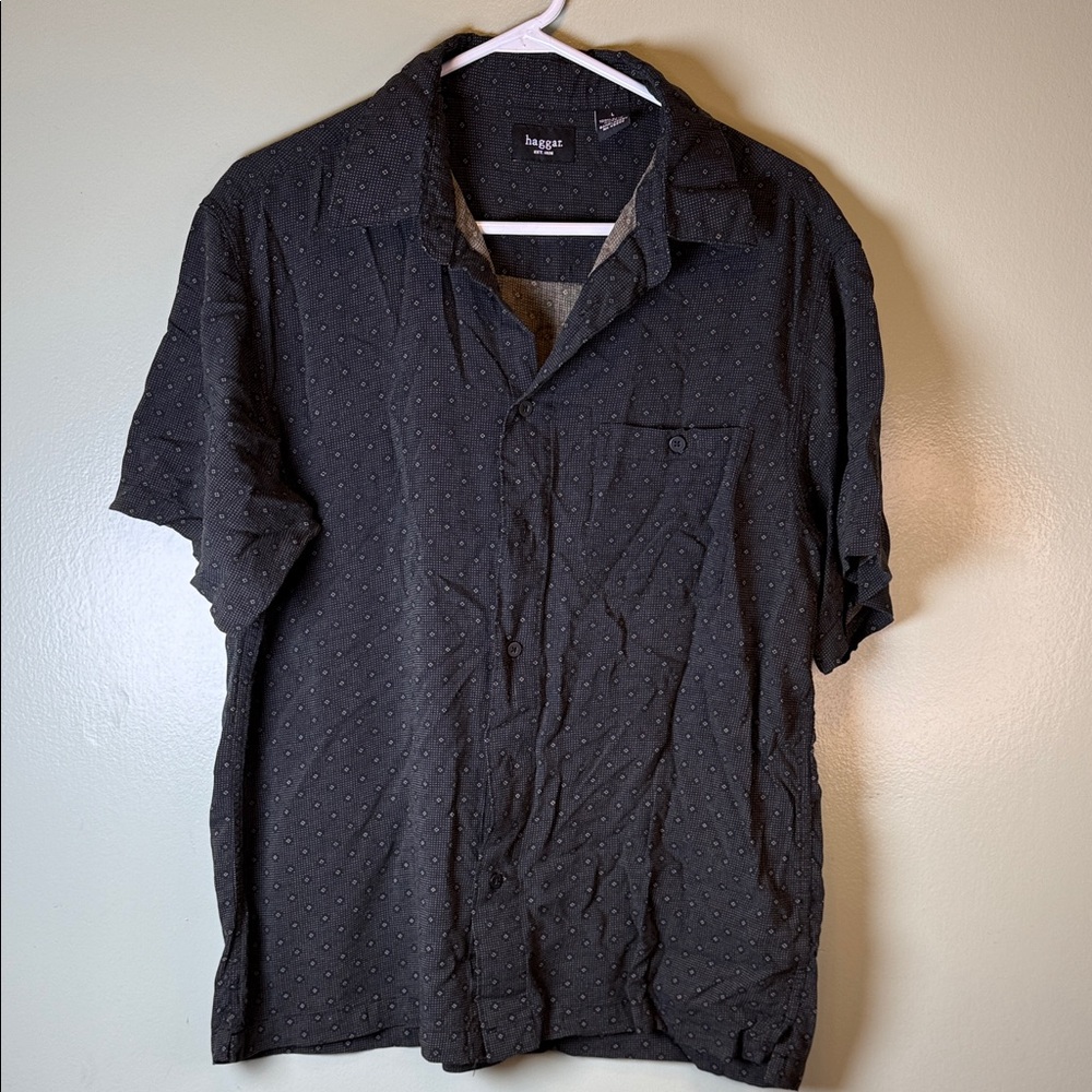 Haggar Men's Dark Gray Patterned Short Sleeve Shirt
